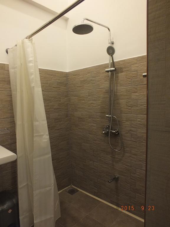 White House Ella Hotel Szoba fotó